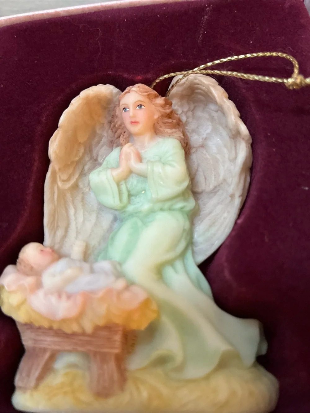 Seraphim‎ Classics angel ornament Francesca
